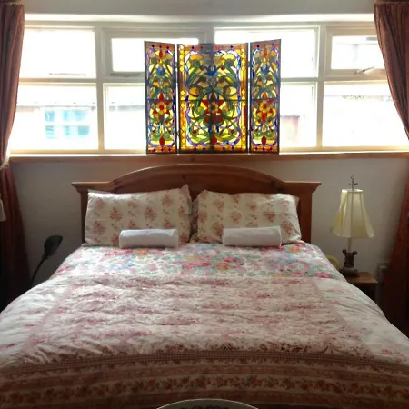 Spacious Gem In The Heart Of Apartmán Bristol